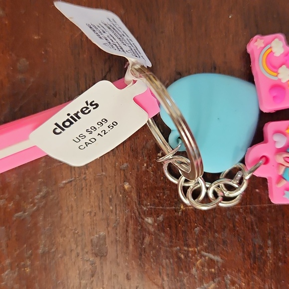 CLAIRS HOT PINK UNICORN LETTER KEY CHAINS - Picture 7 of 7